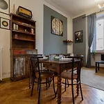 Casa Romat